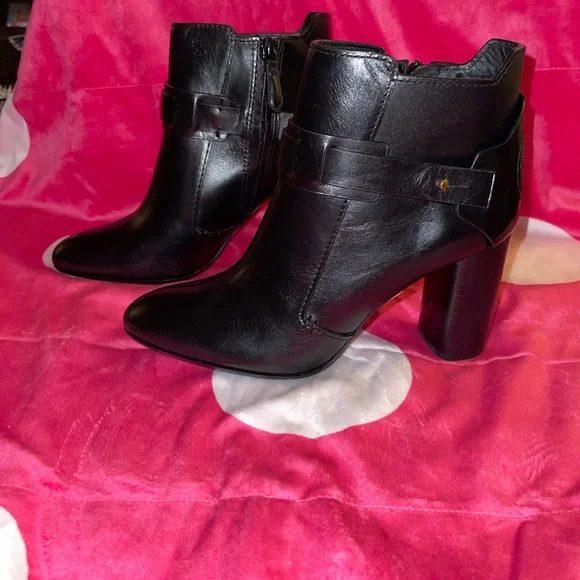 Tory Burch Booties - Picture 10 of 13